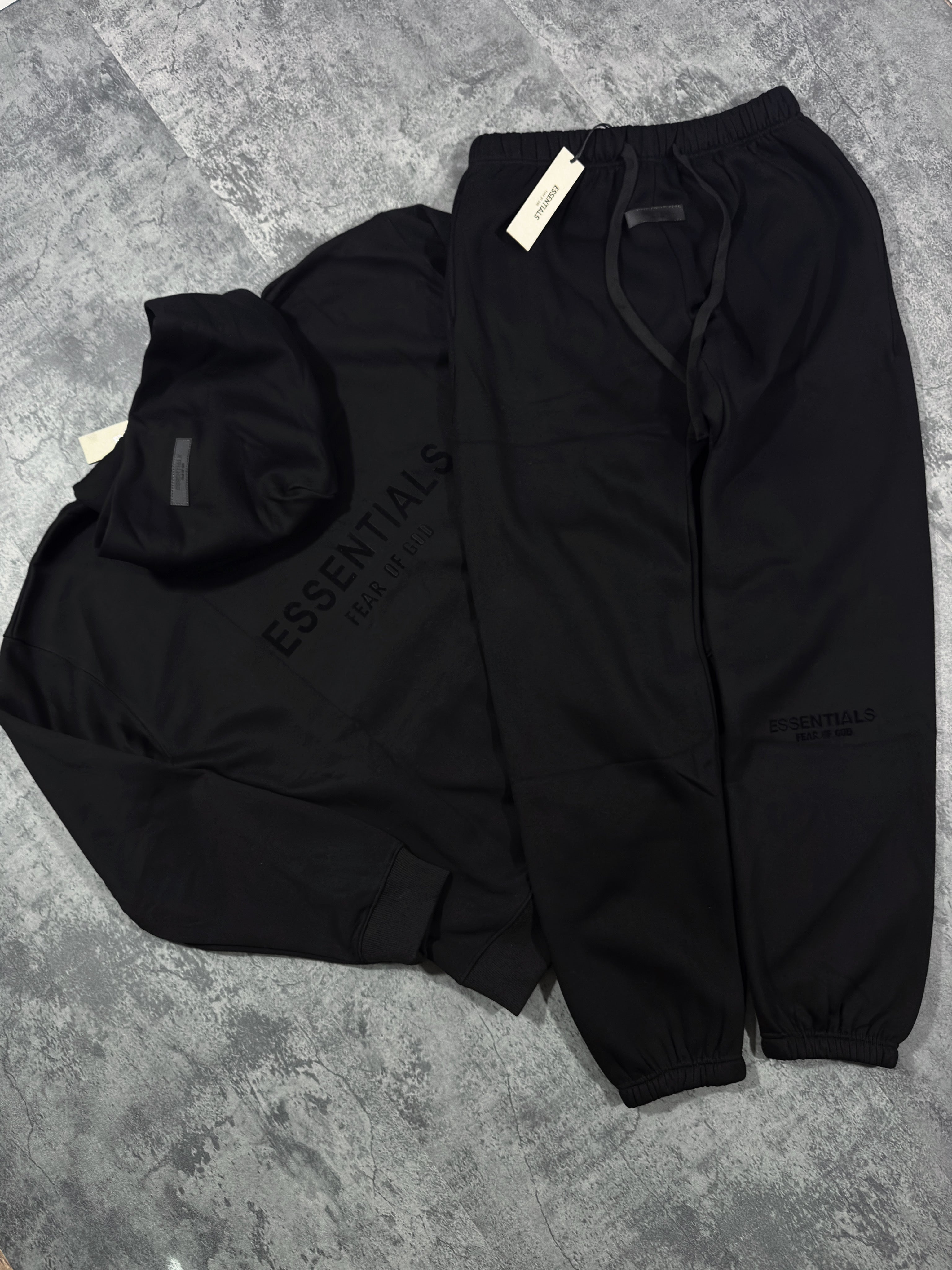 ESSENTIALS Fear Of God.